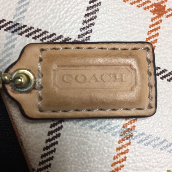 Coach Wristlet - Picture 2 of 4
